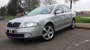 Skoda Octavia 2.0 TDI DSG Março/06 - à venda - Ligeiros