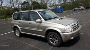 Suzuki Grand Vitara 2.0TD XL-7 Setembro/05 - à venda -