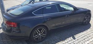 Audi A5 2.0 TDI Sportback Janeiro/10 - à venda - Ligeiros