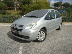 Citroën Xsara Picasso 1.6HDI 110CV Novembro/05 - à venda -