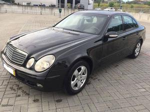 Mercedes-Benz E 270 CDI Classic Auto Abril/03 - à venda -