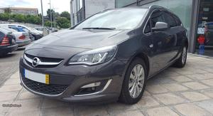 Opel Astra Astra J ST1.6 COSMO Março/16 - à venda -