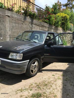 Opel Corsa 1.2 Maio/93 - à venda - Ligeiros Passageiros,