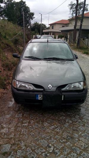 Renault Mégane 1.9 D Janeiro/97 - à venda - Comerciais /