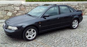 Audi A4 1.8 Turbo Novembro/96 - à venda - Ligeiros