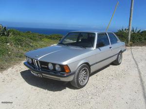 BMW 323 i E21 Fevereiro/82 - à venda - Ligeiros