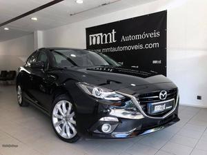 Mazda 3 CS 1.5D C/Novo Navi Janeiro/17 - à venda - Ligeiros