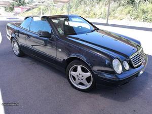 Mercedes-Benz CLK 230 kompressor cabrio Abril/99 - à venda