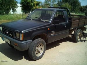 Mitsubishi LX4 cab.simples 3L Junho/95 - à venda -