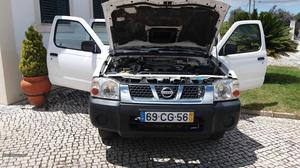 Nissan NPdci 133cv 4x2 Outubro/06 - à venda -