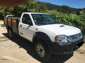 Nissan Pick Up d22 Janeiro/03 - à venda - Pick-up/