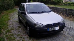 Opel Corsa 1.0 gasolina Fevereiro/00 - à venda - Ligeiros