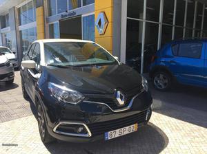 Renault Captur 1.5DCi Exclusive 110Cv Março/17 - à venda -