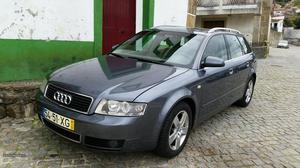 Audi A4 2.5tdi quattro manual 180cv Dezembro/01 - à venda -