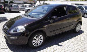 Fiat Punto Evo Van 1.3 M-JET Setembro/11 - à venda -