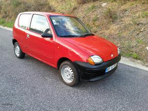 Fiat Seicento 850 Young Fevereiro/00 - à venda - Ligeiros