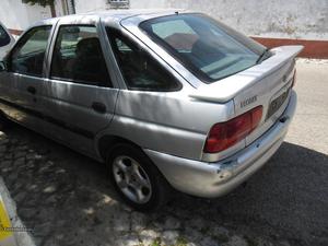 Ford Escort Tuscany 1.4 Gasolina Julho/97 - à venda -