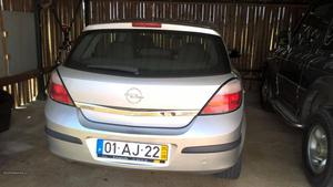 Opel Astra 1,3 cdti Agosto/05 - à venda - Ligeiros