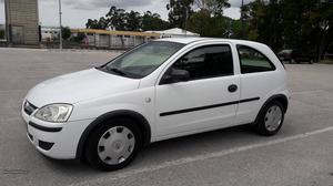 Opel Corsa 1.3 CDTI (70 cv) AC Maio/05 - à venda -