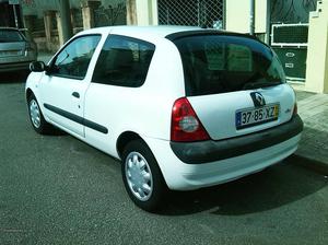 Renault Clio 1.5dci A/C Setembro/04 - à venda - Comerciais