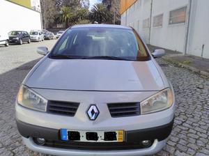 Renault Mégane DCI 5P KM Maio/04 - à venda -