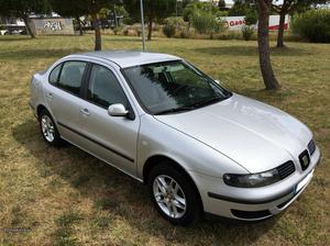 Seat Toledo 1.6 SR Cx Auto Junho/00 - à venda - Ligeiros