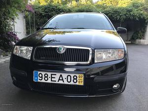 Skoda Fabia Ambient Julho/07 - à venda - Ligeiros