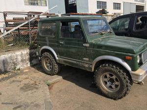 Suzuki SJ 410 santana Maio/83 - à venda - Pick-up/