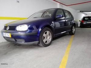 VW Golf Confortline v Maio/99 - à venda - Ligeiros