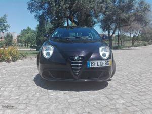 Alfa Romeo Mito 1.3 Mjt distinctive Abril/11 - à venda -