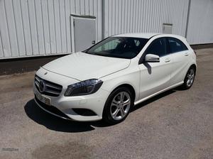 Mercedes-Benz A 200 CDI BE URBAN Janeiro/13 - à venda -