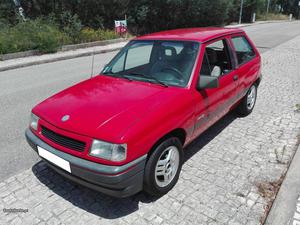 Opel Corsa 1.0 Swing Dezembro/91 - à venda - Ligeiros