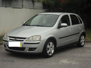 Opel Corsa cdti revisão feita Maio/04 - à venda - Ligeiros