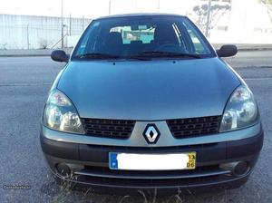 Renault Clio V Junho/03 - à venda - Ligeiros