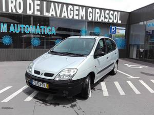 Renault Scénic 1.4 RTE 16V Julho/00 - à venda - Ligeiros