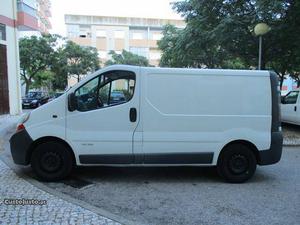 Renault Trafic  Maio/05 - à venda - Comerciais / Van,