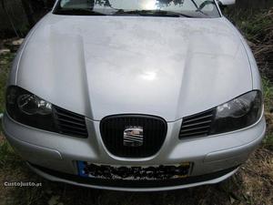 Seat Ibiza impecavel troco Dezembro/04 - à venda - Ligeiros