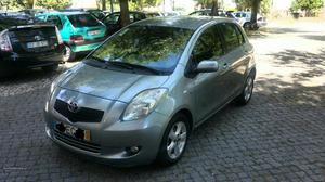 Toyota Yaris HIGH PACK Julho/07 - à venda - Ligeiros