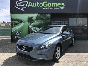 Volvo V D2 Momentum Outubro/12 - à venda - Ligeiros