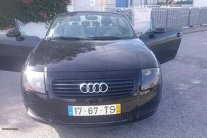 Audi TT 1.8 V5 Turbo Junho/02 - à venda - Ligeiros