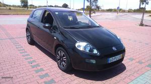 Fiat Punto cv Abril/15 - à venda - Ligeiros