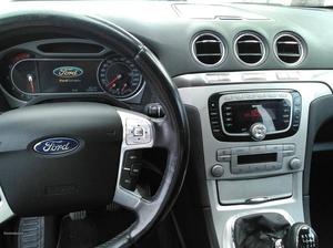 Ford S-Max 1.8tdci titanium Março/09 - à venda -