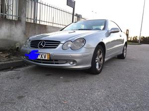 Mercedes-Benz CLK 270 avantegarde Agosto/04 - à venda -