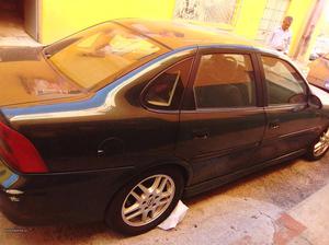 Opel Vectra 2.0 DTI Maio/99 - à venda - Ligeiros