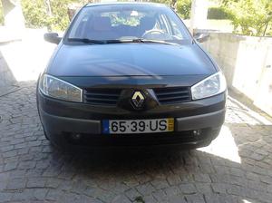 Renault Mégane 1.5 DCI Março/03 - à venda - Ligeiros