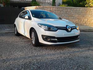 Renault Mégane Dynamique 110cv GPS Abril/15 - à venda -