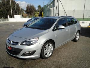 Opel Astra 1.3cdti Março/12 - à venda - Ligeiros