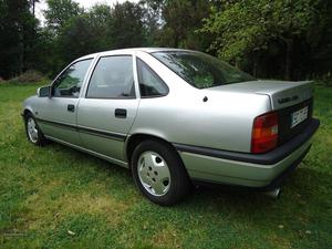 Opel Vectra gasolina Março/90 - à venda - Ligeiros