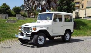 Toyota BJ  Janeiro/80 - à venda - Pick-up/