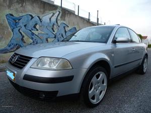 VW Passat 1.9 TDI TRENLINE Julho/02 - à venda - Ligeiros